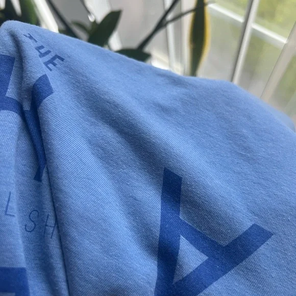 Whalebone Graphic Tee L - Picture 2 of 5